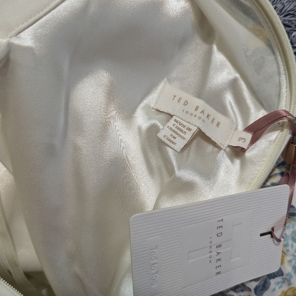 Ted Baker, Karolie Secret Trellis Dress - Picture 13 of 15